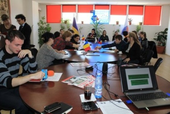 Primăria Cumpăna încurajează prevenţia cancerului de col uterin